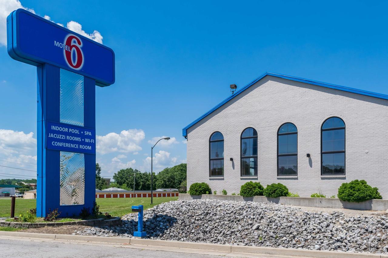 Motel 6-Richmond, In Exteriér fotografie