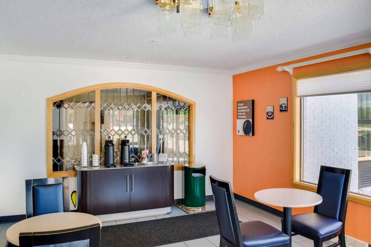 Motel 6-Richmond, In Exteriér fotografie